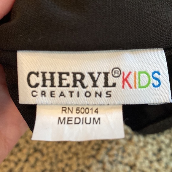 Cheryl Creations 2 Piece Dressy Outfit with n Like New Condition - Picture 11 of 11